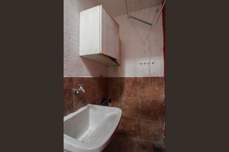 Casa para alugar com 666m², 2 quartos e 1 vagaÁrea de Serviço