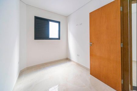 Apartamento à venda com 47m², 2 quartos e 2 vagasQuarto 2