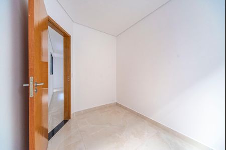 Apartamento à venda com 47m², 2 quartos e 2 vagasQuarto 2