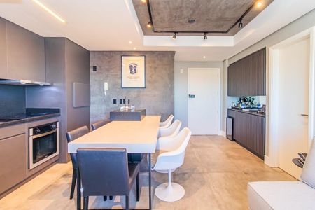 Cozinha de apartamento para alugar com 1 quarto, 52m² em Petrópolis, Porto Alegre