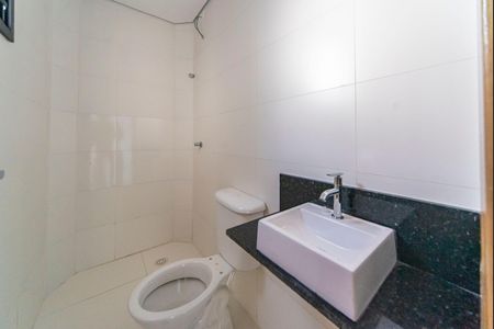 Apartamento à venda com 47m², 2 quartos e 2 vagasBanheiro 