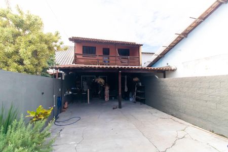 Casa para alugar com 180m², 2 quartos e 2 vagas Casa para alugar com 180m², 2 quartos e 2 vagasÁrea externa