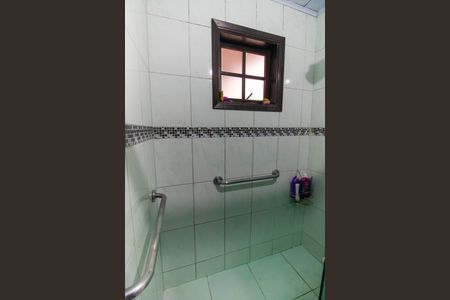 Casa para alugar com 180m², 2 quartos e 2 vagas Casa para alugar com 180m², 2 quartos e 2 vagasBanheiro