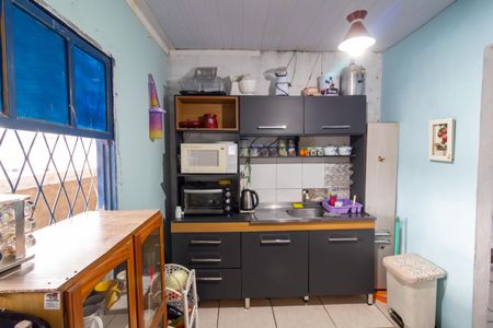 Casa à venda com 150m², 5 quartos e 2 vagas Casa à venda com 150m², 5 quartos e 2 vagasCozinha