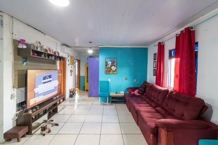 Sala de casa à venda com 5 quartos, 150m² em Belém Velho, Porto Alegre