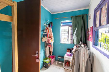 Casa à venda com 150m², 5 quartos e 2 vagas Casa à venda com 150m², 5 quartos e 2 vagasCloset do quarto 1