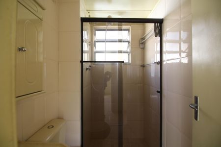 Banheiro de apartamento à venda com 2 quartos, 40m² em Taquara, Rio de Janeiro