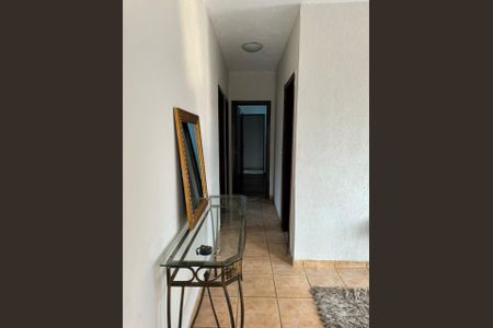 Casa para alugar com 5 quartos, 800m² em Vila Saltinho, Campinas