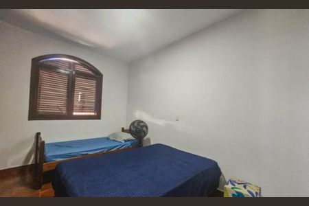Casa para alugar com 300m², 6 quartos e 6 vagas Casa para alugar com 300m², 6 quartos e 6 vagasQuarto