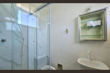 Casa para alugar com 300m², 6 quartos e 6 vagas Casa para alugar com 300m², 6 quartos e 6 vagasBanheiro