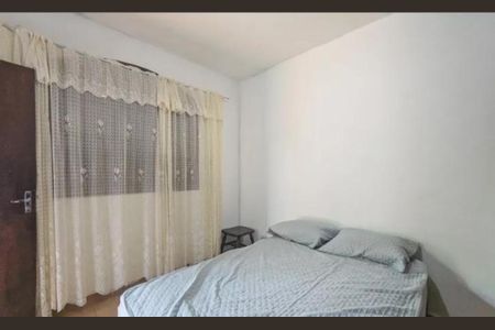 Casa para alugar com 300m², 6 quartos e 6 vagas Casa para alugar com 300m², 6 quartos e 6 vagasQuarto