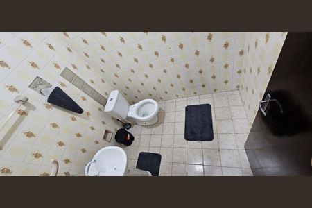 Casa para alugar com 300m², 6 quartos e 6 vagasBanheiro