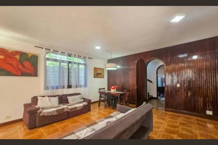 Sala de casa para alugar com 6 quartos, 300m² em Jardim Centenario, Guarujá