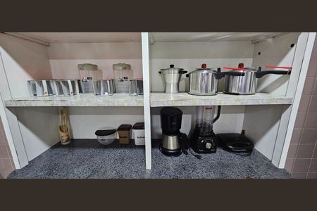 Casa para alugar com 300m², 6 quartos e 6 vagas