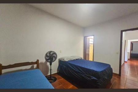 Casa para alugar com 300m², 6 quartos e 6 vagas Casa para alugar com 300m², 6 quartos e 6 vagasQuarto