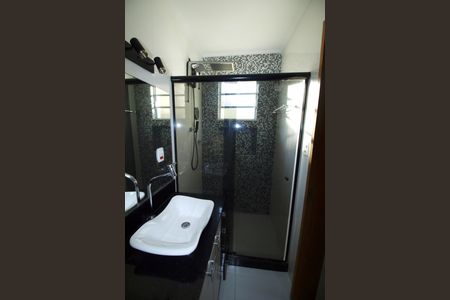 Casa à venda com 247m², 4 quartos e 5 vagasBanheiro da Suíte