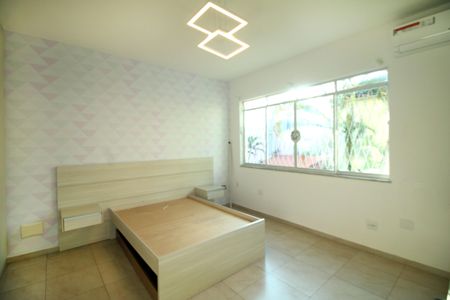 Casa à venda com 247m², 4 quartos e 5 vagasQuarto 2