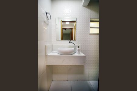 Casa à venda com 247m², 4 quartos e 5 vagasLavabo