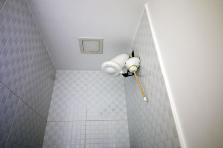 Casa à venda com 247m², 4 quartos e 5 vagasBanheiro - Área gourmet 2