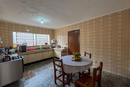 Casa à venda com 280m², 4 quartos e 3 vagasCozinha