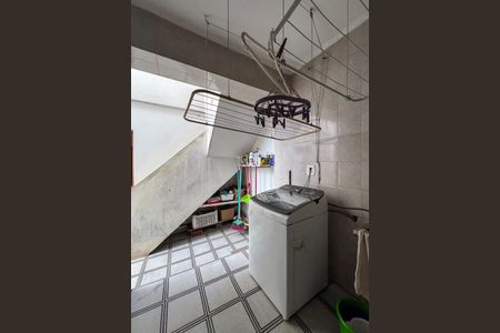 Casa à venda com 280m², 4 quartos e 3 vagasÁrea de Serviço
