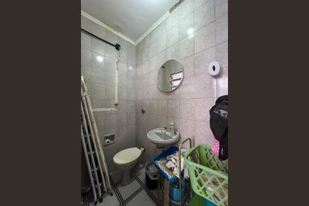 Casa à venda com 280m², 4 quartos e 3 vagasBanheiro de serviço