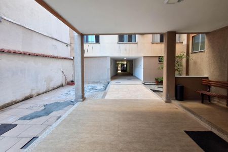 Apartamento à venda com 65m², 2 quartos e sem vagaÁrea comum