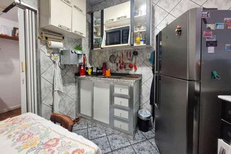 Apartamento à venda com 65m², 2 quartos e sem vagaCozinha