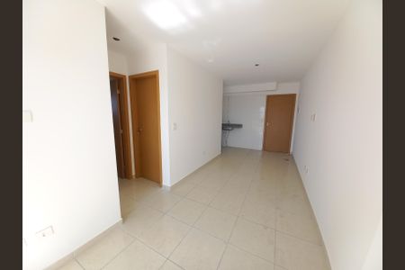 Sala de apartamento para alugar com 2 quartos, 46m² em Parque Sao Vicente, São Vicente