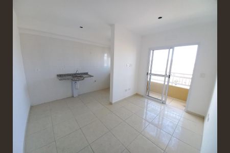 Sala de apartamento para alugar com 2 quartos, 46m² em Parque Sao Vicente, São Vicente
