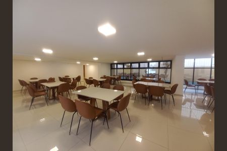 Apartamento para alugar com 46m², 2 quartos e 1 vagaÁrea comum - Salão de festas