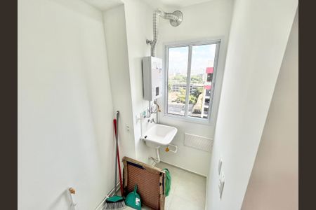 Apartamento para alugar com 36m², 2 quartos e sem vagaCozinha e Área de Serviço