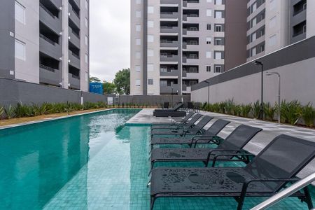Apartamento para alugar com 36m², 2 quartos e sem vagaÁrea comum - Piscina