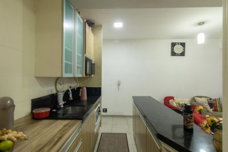 Apartamento para alugar com 75m², 2 quartos e 1 vagaCozinha 