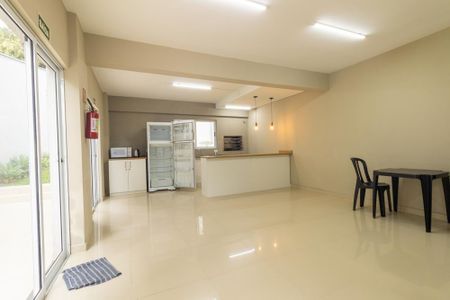 Apartamento para alugar com 75m², 2 quartos e 1 vagaÁrea comum - Salão de festas