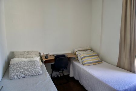 Apartamento à venda com 110m², 3 quartos e 1 vagaQuarto 2