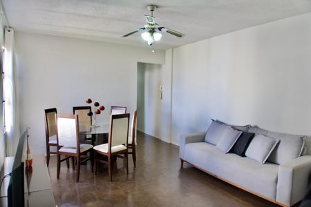 Apartamento à venda com 110m², 3 quartos e 1 vagaSala