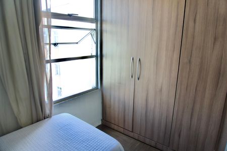 Apartamento à venda com 110m², 3 quartos e 1 vagaQuarto 2