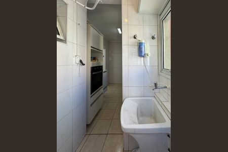 Apartamento para alugar com 68m², 2 quartos e 2 vagasÁrea de Serviço