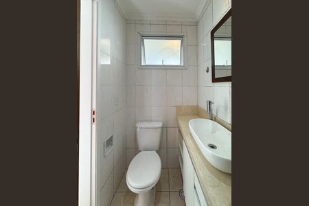 Apartamento para alugar com 68m², 2 quartos e 2 vagasBanheiro Social
