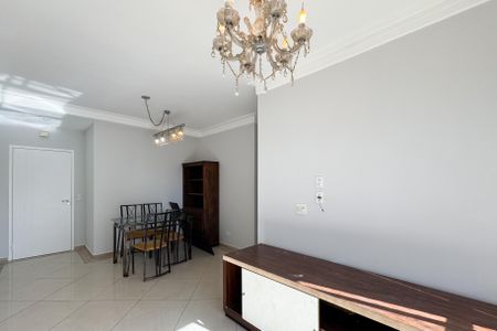 Apartamento para alugar com 68m², 2 quartos e 2 vagasSala