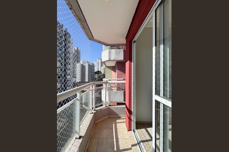 Apartamento para alugar com 68m², 2 quartos e 2 vagasSacada
