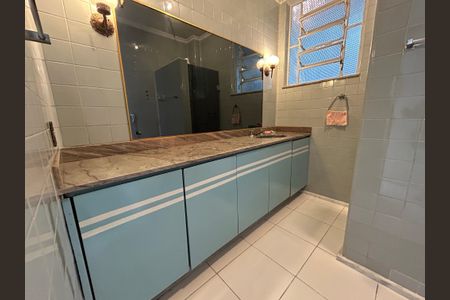 Apartamento à venda com 64m², 2 quartos e sem vagaBanheiro