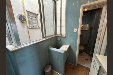 Apartamento à venda com 64m², 2 quartos e sem vagaÁrea de Serviço
