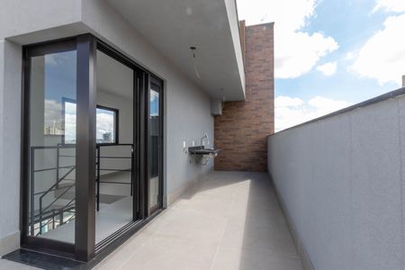 Apartamento à venda com 115m², 2 quartos e 2 vagas Apartamento à venda com 115m², 2 quartos e 2 vagasTerraço