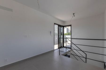 Apartamento à venda com 115m², 2 quartos e 2 vagas Apartamento à venda com 115m², 2 quartos e 2 vagasSala