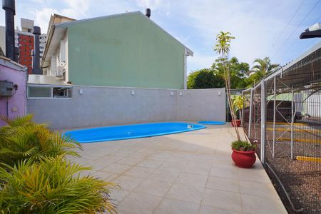 Casa de condomínio para alugar com 76m², 2 quartos e 2 vagasÁrea comum - Piscina