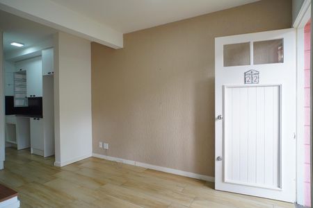 Sala de casa de condomínio para alugar com 2 quartos, 76m² em Sarandi, Porto Alegre