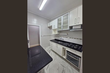 Apartamento à venda com 60m², 2 quartos e 1 vagaCozinha