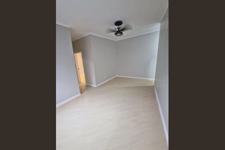 Sala de apartamento à venda com 2 quartos, 60m² em Nonoai, Porto Alegre
